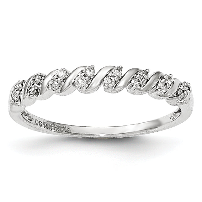 14k White Gold Diamond Ring
