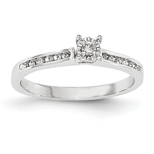 14K White Gold Diamond Ring